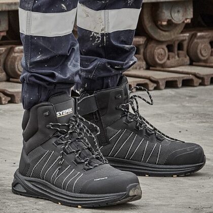 UltraLite Mid Zip Black Reflective